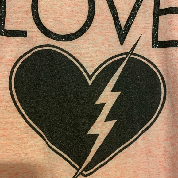 Love struck pink tank top - Picture 4 of 5